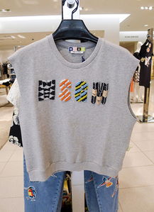 精選女裝品牌推薦 從快時(shí)尚到奢華，打造個(gè)性衣櫥